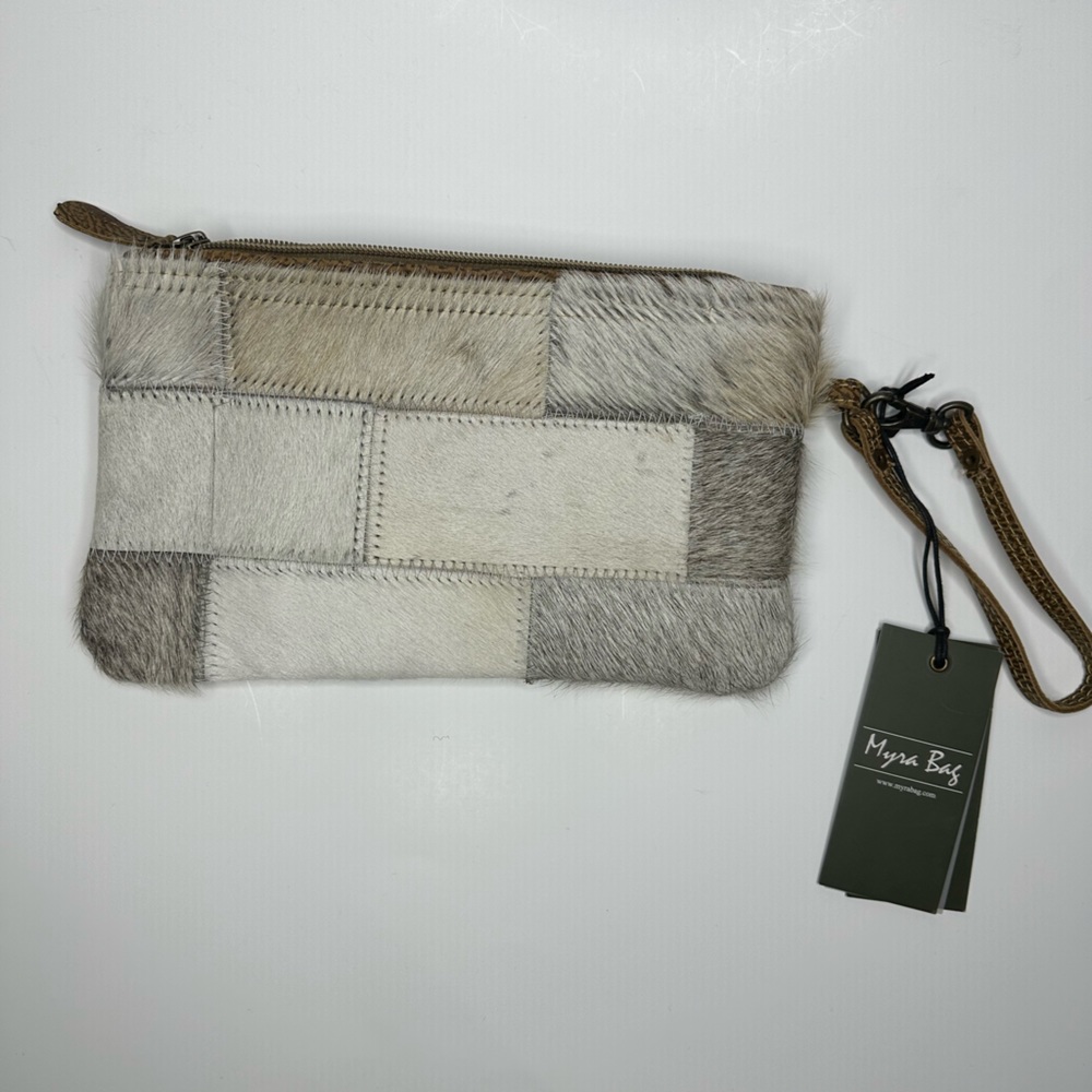 NWT Leather Myra Bag Wristlet Clutch Pouch Case